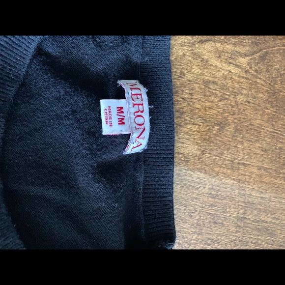 Men’s Sweater bundle! - Picture 2 of 3